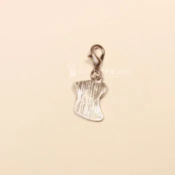 Charmsanhänger Weihnachten Nikolaussocke rot mit grün Schleife - charms anhaenger weihnachten weihnacthsschuh rot versilbert (1)